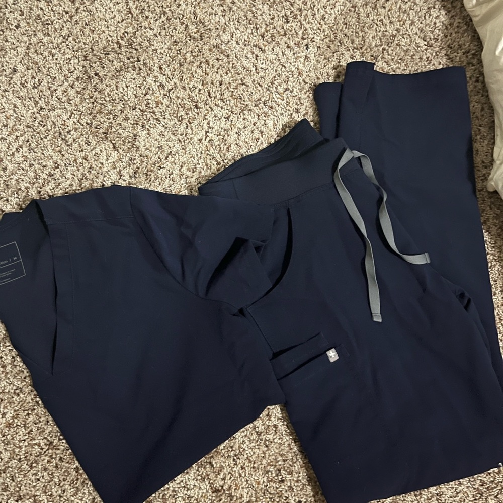 Figs navy blue top and pants used/new condition Medium tall